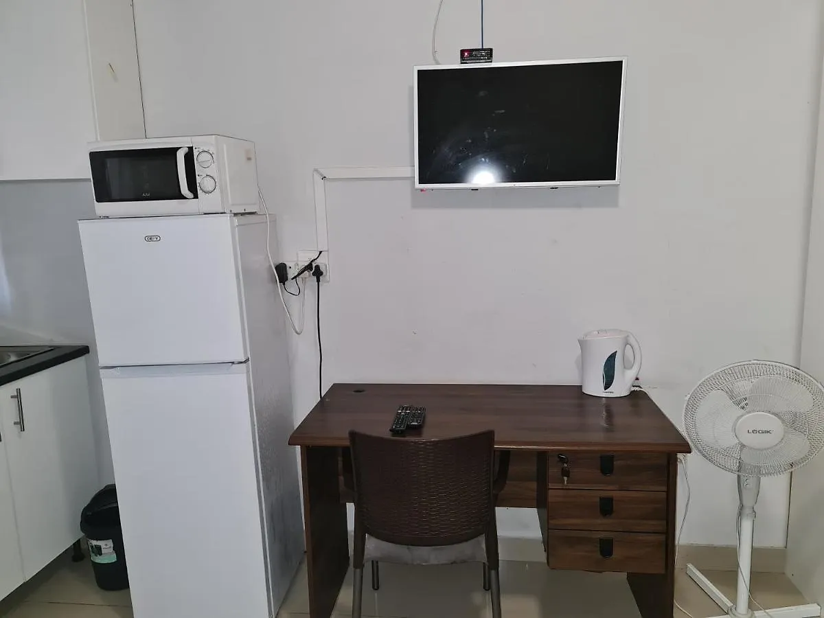 **  Hasate Guest House 10 Florence Street Oakdale Belliville 7530 Cape Town South African South Africa