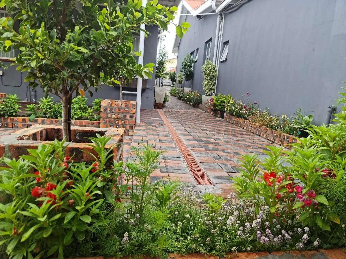 **  Hasate Guest House 10 Florence Street Oakdale Belliville 7530 Cape Town South African South Africa