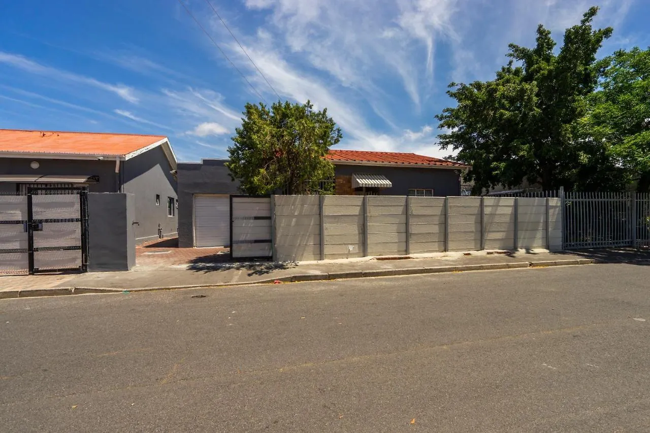 Hasate Guest House 10 Florence Street Oakdale Belliville 7530 Cape Town South African