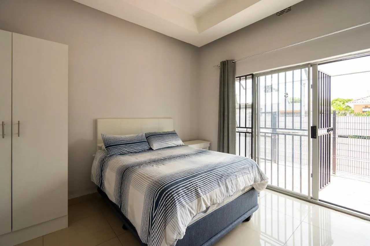 **  Hasate Guest House 10 Florence Street Oakdale Belliville 7530 Cape Town South African South Africa